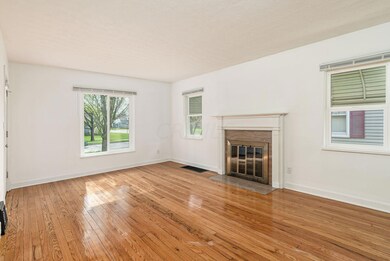 003_397_R 769 E Huage _007