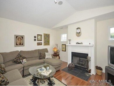 7 Gray Wolf Ln, Hendersonville, NC 28792 - photo 6