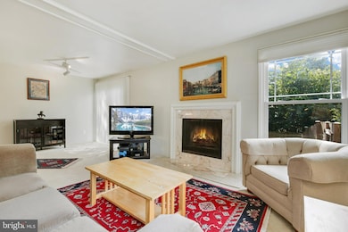 11504 Cherry Grove Dr, North Potomac, MD 20878 - photo 7