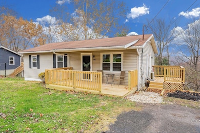 536 Cherokee Dr, Morgantown, WV 26508 - photo 2