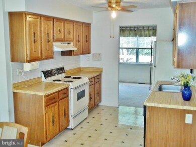 7750 Moonfall Ct, Pasadena, MD 21122 - photo 7