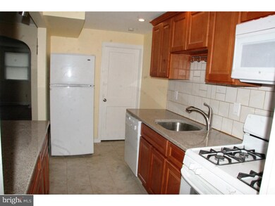 122 Juliana Terrace, Darby, PA 19023 - photo 6