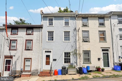 136 Conarroe St, Philadelphia, PA 19127 - photo 2