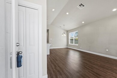 1305 4th St, Rosenberg, TX 77471 - photo 4