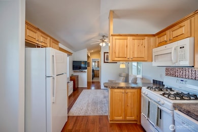 7037 Highway 262 E unit 58/59, Othello, WA 99344 - photo 7