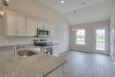 465 Mimosa Dr, Decherd, TN 37324 - photo 6