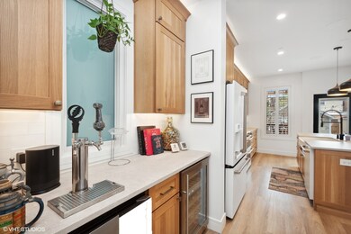 4819 N Bell Ave, Chicago, IL 60625 - photo 7