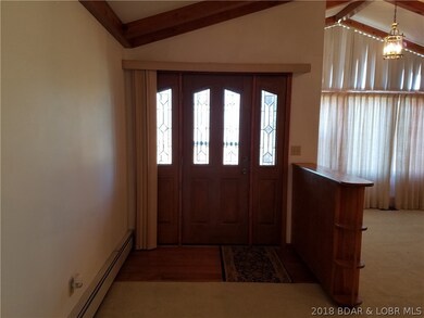 Entry way