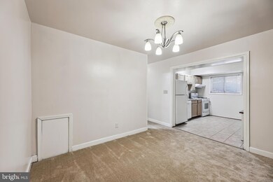 49 Skyhill Rd unit 104, Alexandria, VA 22314 - photo 5