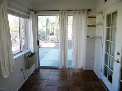 SunRoom off Master