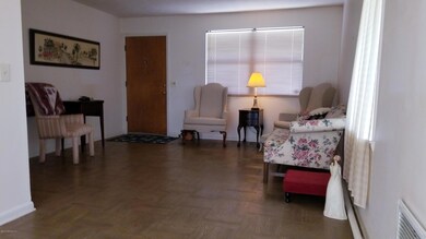 6807 Blanco Ct, Jacksonville, FL 32210 - photo 4