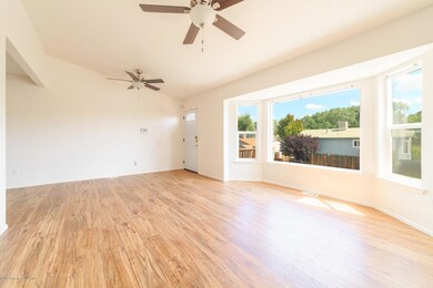 2512 Rio Vista Way, Farmington, NM 87401 - photo 4