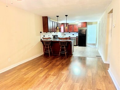 2509 E Lynn St, Anderson, IN 46016 - photo 4