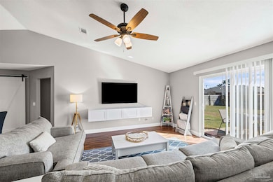 817 Binnacle Place, Pensacola, FL 32507 - photo 5