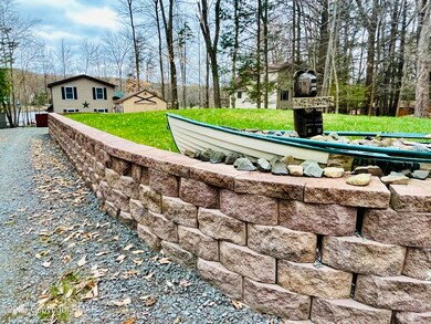 1131 Kinta Cir, Pocono Lake, PA 18347 - photo 3