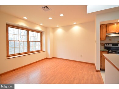 139 Chalkboard Ct unit 139, Moorestown, NJ 08057 - photo 5