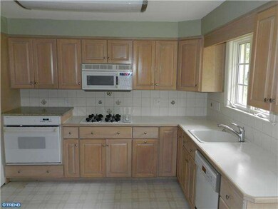 1434 Potter Ln, Wayne, PA 19087 - photo 7