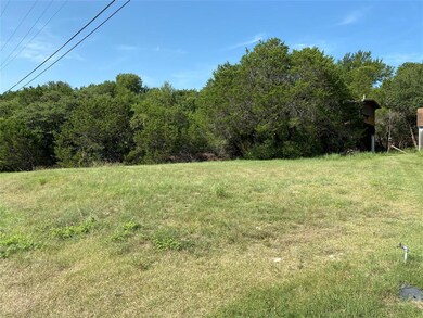 307 Heritage Trail, Granbury, TX 76048 - photo 3