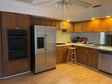 7218 Brook Stone Dr, Houston, TX 77040 - photo 3