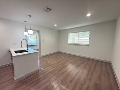 4526 Munger Ave unit 202, Dallas, TX 75204 - photo 5
