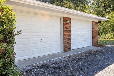 707 W Nance Springs Rd SW, Dalton, GA 30721 - photo 4