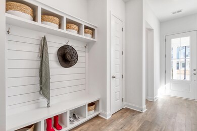 389WatergrassWay-KeenEyeMarketing-06