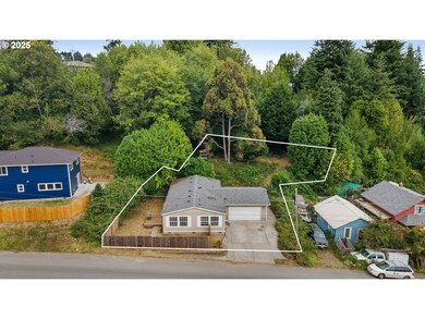 766 Southwest Blvd, Coos Bay, OR 97420 - photo 3