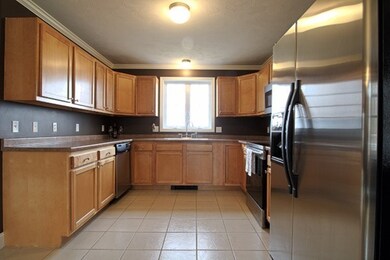 409 Pleasant St, Leicester, MA 01524 - photo 4