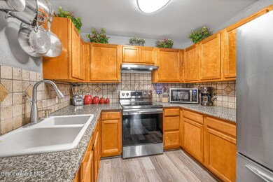 RealVue - 2024 0819 - 304 N Greensferry,