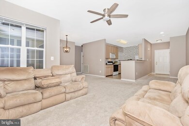 12700 Found Stone Rd unit 203, Germantown, MD 20876 - photo 6