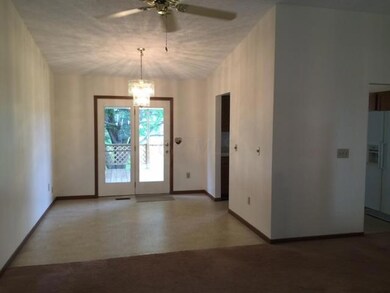 419 Oriole Ct-17