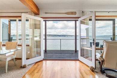 2400 Day Island Blvd W, University Place, WA 98466 - photo 5