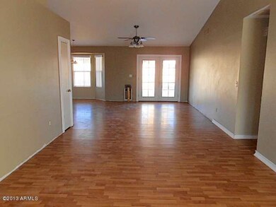 023-273134 - Living Room and Door to Bac