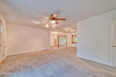 2435 Ironwood Dr, Jacksonville, FL 32216 - photo 5