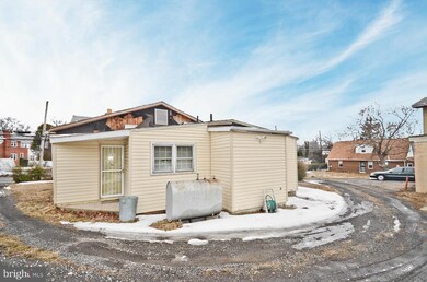 12320 Livingston Rd, Fort Washington, MD 20744 - photo 3