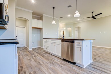 404 Magnolia Dr, Troy, TX 76579 - photo 7