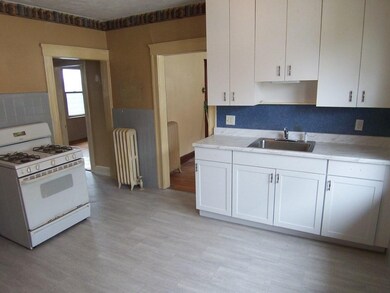 172 Orange St, Roslindale, MA 02131 - photo 2