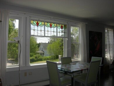 Lovely dining area between the...