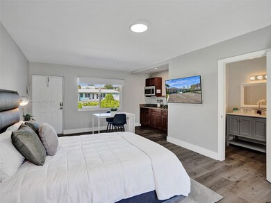 3204 NE 9th St, Pompano Beach, FL 33062 - photo 6