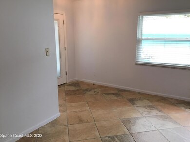 AF9C8B66-CE1E-4E92-89F8-647E5468A997