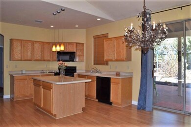 Dining Room & Kitchen