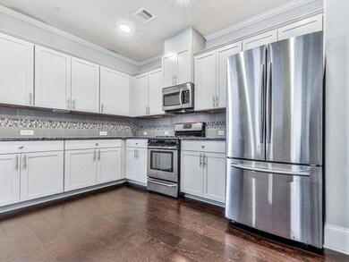 Lots of counter space here!