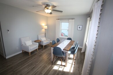 1113 W 8th St, Cedar Falls, IA 50613 - photo 3