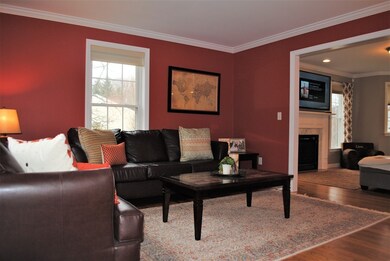 17 Sheerman Ln, Amherst, MA 01002 - photo 6