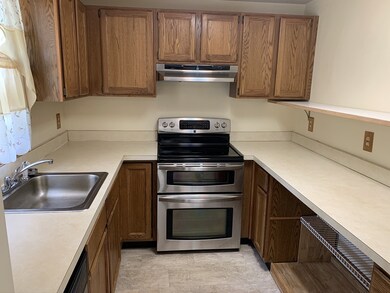 656 County Rd, West Wareham, MA 02576 - photo 3