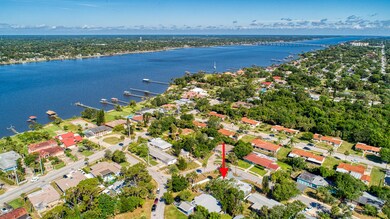 36BenjaminDrive_Drone-7_arrow