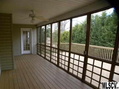 Screened Porch