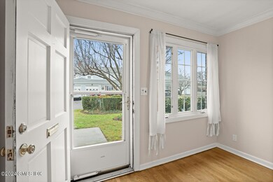 15 Le Grande Ave unit 4, Greenwich, CT 06830 - photo 3