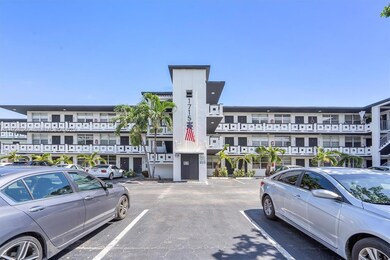 1715 N 16th Ave unit 203, Hollywood, FL 33020 - photo 2