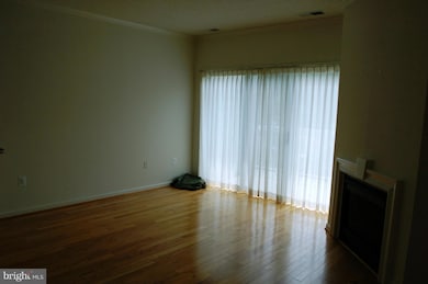 3101 N Hampton Dr unit 109, Alexandria, VA 22302 - photo 4